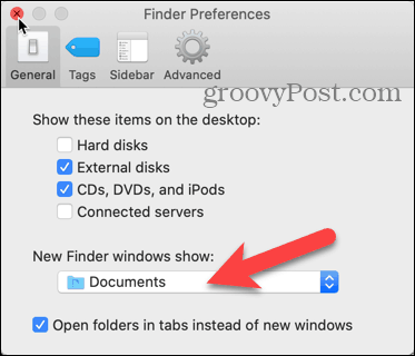 Na padajućem popisu Postavke alata Finder na Mac računalu kliknite Pokaži prozore novog pronalazača