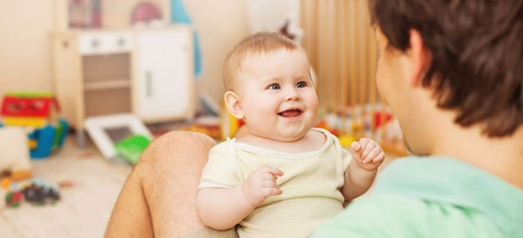 Izloženo na nekoliko jezika, beba može kasno govoriti