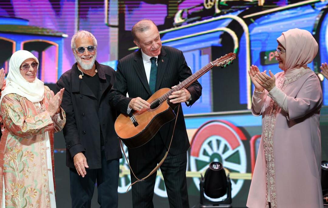 Yusuf Islam poklonio je svoju gitaru predsjedniku Erdoganu