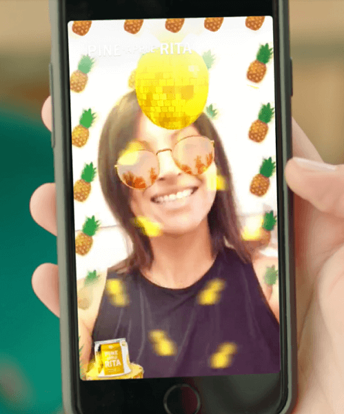 Oglašivači sada mogu izvoditi i upravljati vlastitim AR reklamnim kampanjama, zajedno sa Snap Ads, Story Ads i Filters, izravno iz Snapchatovog alata za samoposluživanje.