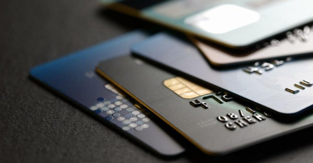 Kako dobiti povrat naknade za kreditnu karticu