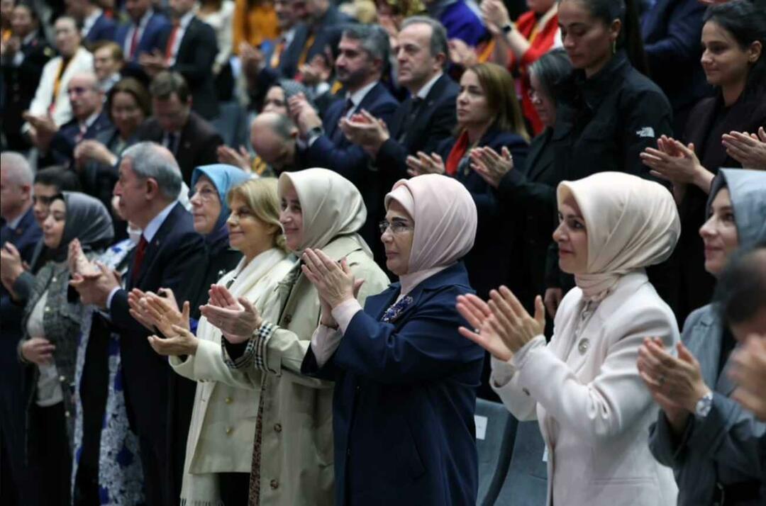 Posebna poruka prve dame Erdoğan za Međunarodni dan borbe protiv nasilja nad ženama!