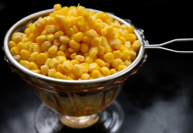 Kako napraviti kukuruz u čašama kod kuće? U čemu je trik?