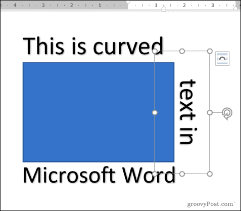 Dodavanje WordArt teksta oko kvadratnog oblika u Wordu