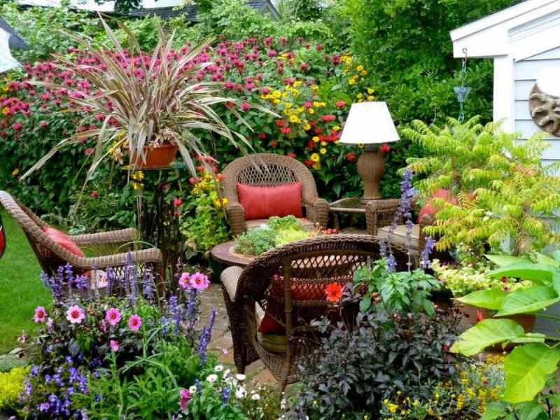 Prijedlozi za ukrašavanje malih vrtova