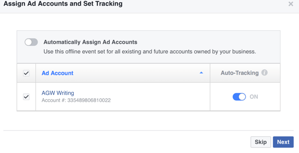 Facebook može automatski dodijeliti račune oglasa vašem izvanmrežnom događaju ili ih možete sami dodijeliti ručno.